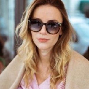 Tom Ford oversize round lens tortuous shell